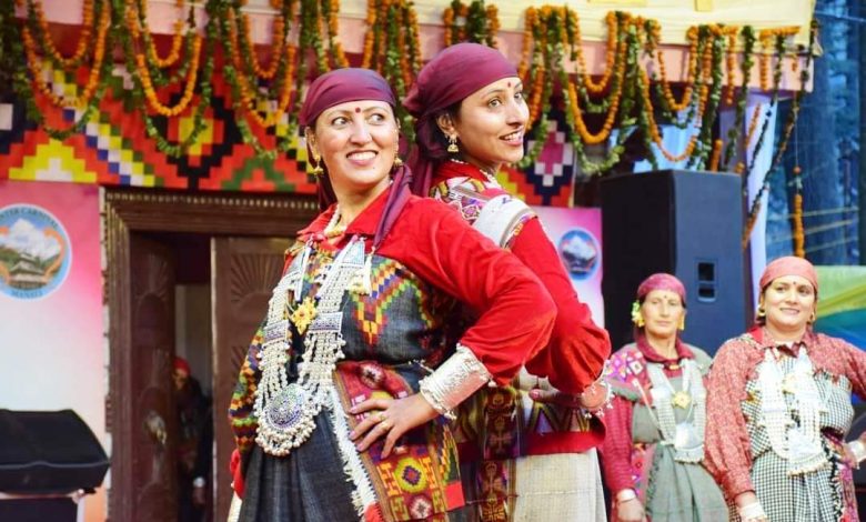 wintar carnival manali fassion show