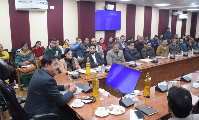 CPS SUNDER SINGH THAKUR LADA MEETING KULLU