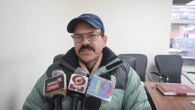 HAVY SNOWFALL HRTC BUS ROUTE KULLU DEEPO LOCAL ROUTE EFFACT