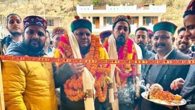 SDM Kullu Vikas Shukla in bashing Hukam Singh, Ramji Dry Fruits House inaugurated