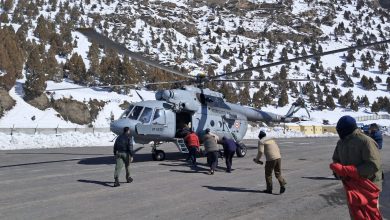 Air Force airlifted a total of 5 people including 2 patients to Bhuntar Airport in emergency.