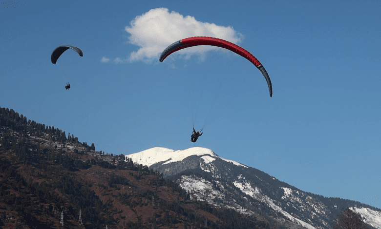 Paragliding resumed at Dobhi Paragliding site after 1 month, big relief for businessmen