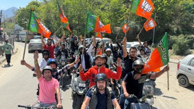 BJYM Kullu Mandal workers took out a bike rally from Bhuntar to Kullu on the 45th Foundation Day.