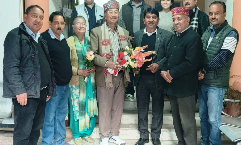 Sutradhar Kala Sangam celebrated the birth anniversary of late Lal Chand Prathi with pomp and show.