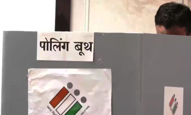 In place of Teacher Home Sarwari, now there will be a polling center in Asha Club Sarwari.