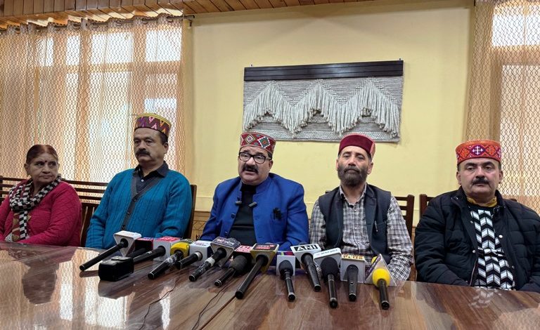 Congress has always been a supporter of dynasty politics - Govind Singh Thakur