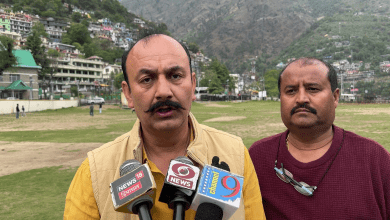 There is a big difference between acting in 'Charil' and doing politics in real life - Rajeev Kimta