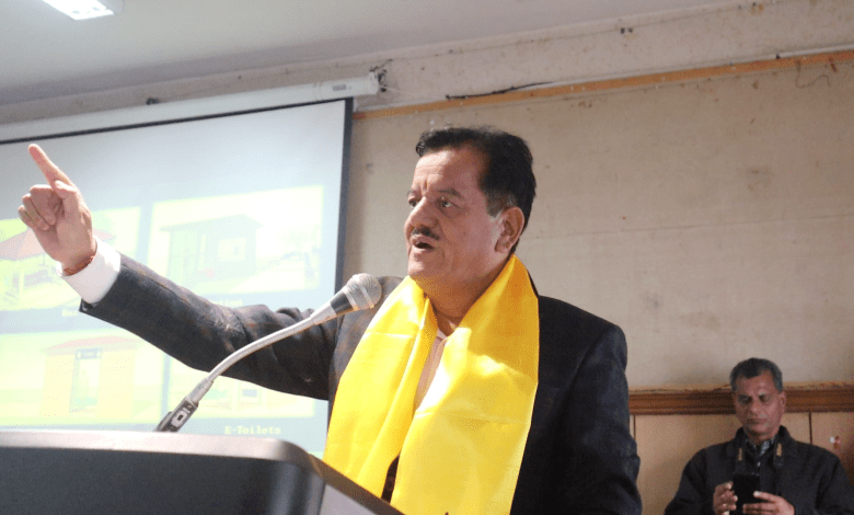 Kangana Ranaut should understand that politics is not entertainment - Sunder Singh Thakur