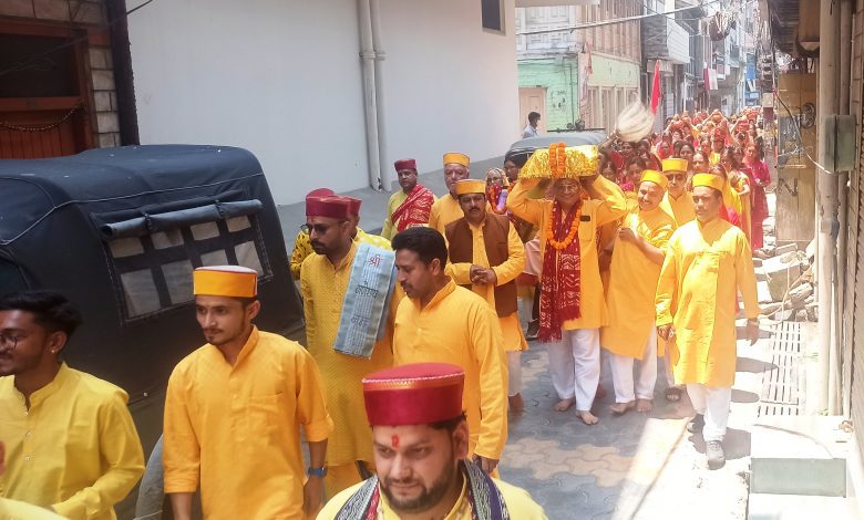 Srimad Bhagwat Week Gyan Yagya started with Kalash Yatra