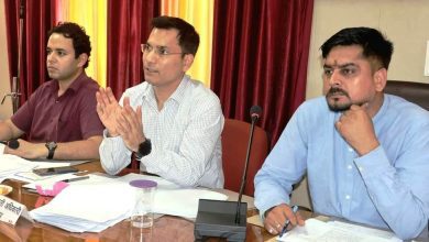Issues related to roads, education, health, drinking water were discussed in the quarterly meeting of the Zilla Parishad.