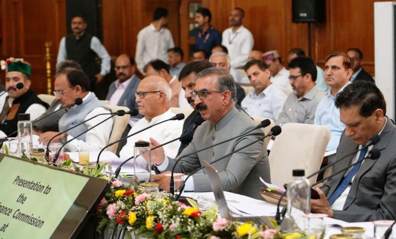 Chief Minister urges Finance Commission to recommend generous financial assistance to Himachal