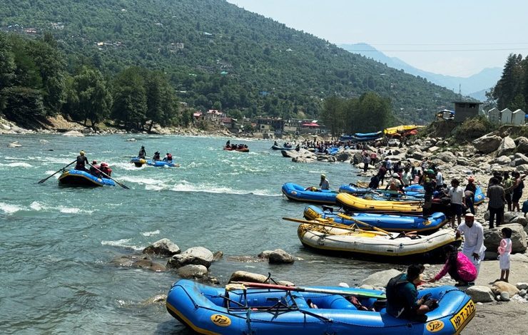 TOURIST FLOW KULLU MANALI