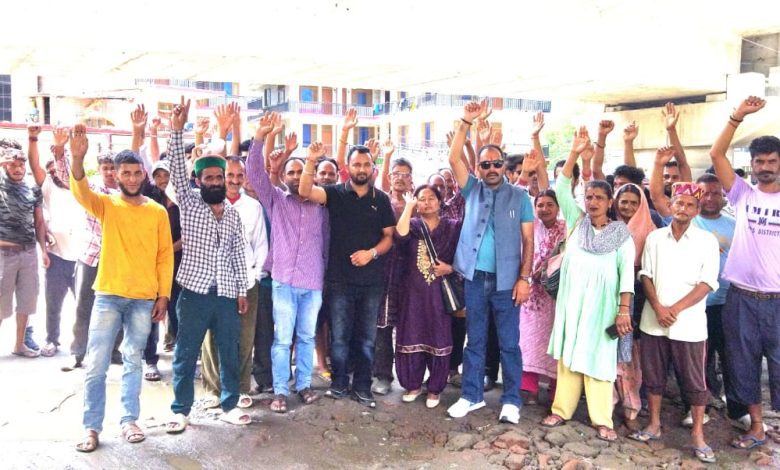 A conspiracy is being hatched to pollute the sanctity of Sangam - Sanju Pandit