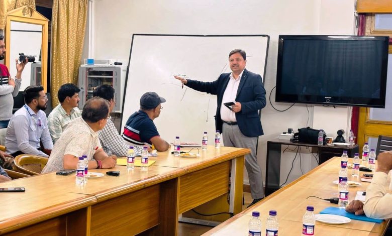 6 LNT machines deployed in search operation - Anupam Kashyap