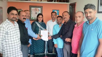 MLA Reena Kashyap adopted Chhog Tali school