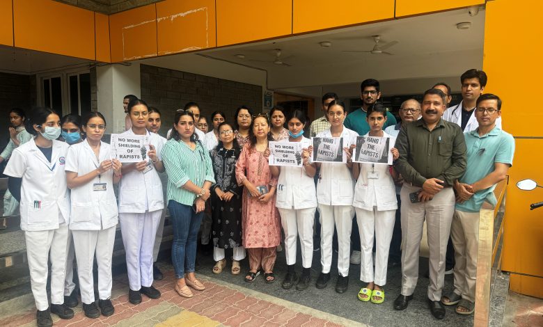 Government should give justice to the victim by giving death sentence to the accused of rape and murder of a female doctor - Dr. Reema Ghai