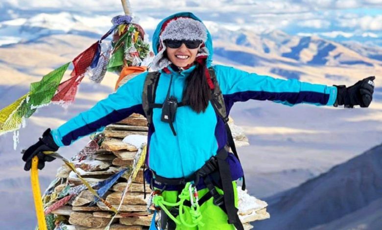 Palak Thakur of Manali conquered 6100 meter high Kiyagar peak of Ladakh.
