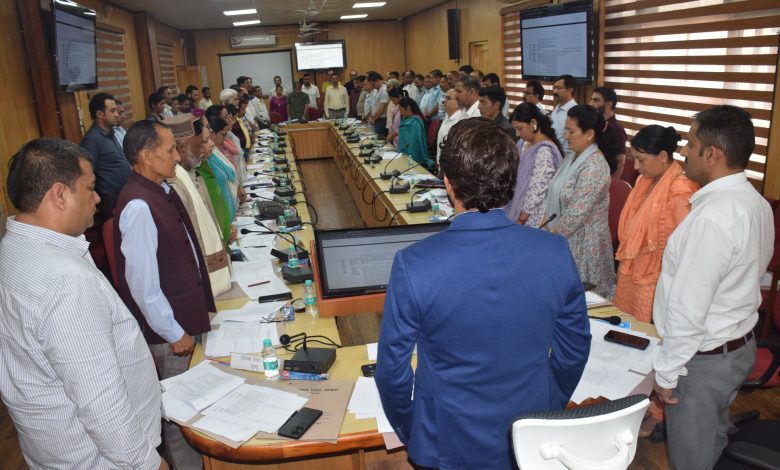 Reply sought from Public Works, Water Power Department and other departments within 15 days for works pending for 3 and a half years - Pankaj Parmar