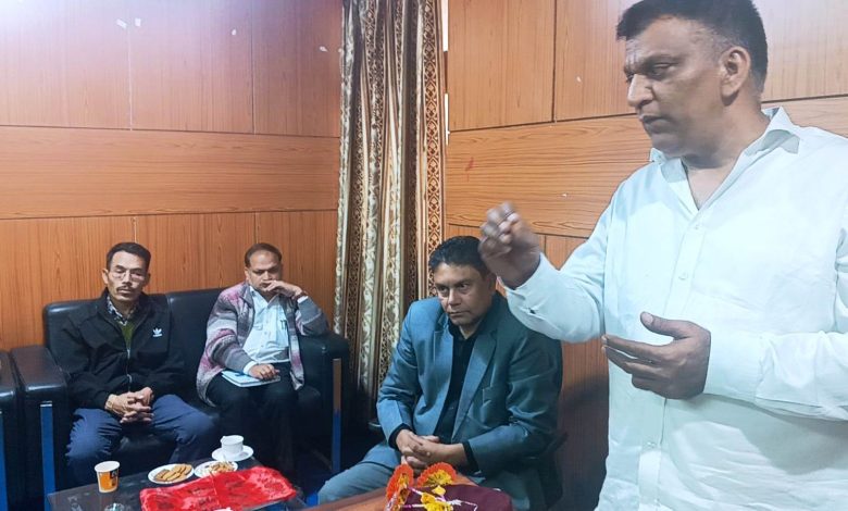 Prakash Chand Karad, Vice Chairman, National Savings State Advisory Board, presided over the awareness camp in Udaipur....