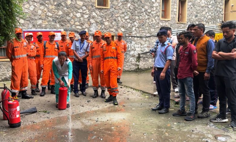 It is necessary for people in Himachal earthquake zone 5 to keep emergency kit, dry fruits and other essential items - Prem Kumar Negi