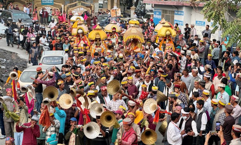 A grand meeting of Gods and Goddesses took place in the locality during Dussehra festival.