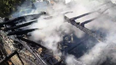 Two and a half storey house burnt to ashes due to fire in Shalang village of Laghati, loss estimated at Rs 50 lakh