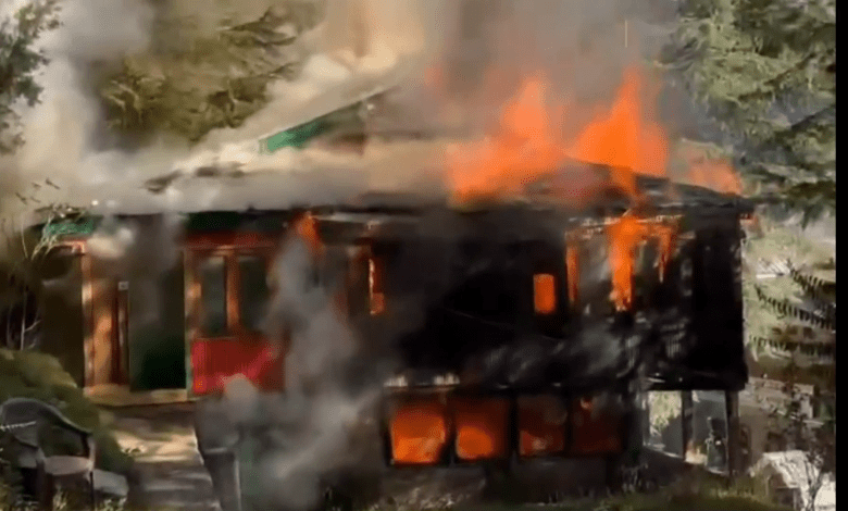 Loss worth lakhs of rupees caused by arson at two different places in Banjar sub-division.