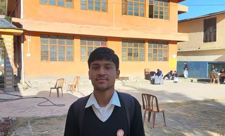Armaan Thakur of Bhutti School selected for free coaching of JEE and NEET