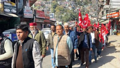 The governments of the country and the state are working to increase the wealth of the rich and the poor by implementing the policies of neo-liberalism – Dr. Omkar Shad