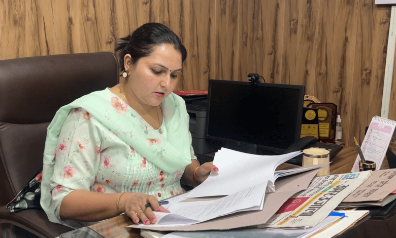 Joint Inspection Team issued notices to 45 homestay hotel businessmen in Kasol, Choj, Chhalal violating rules - Sunaina Sharma