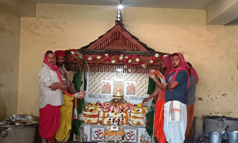 Annakoot festival celebrated as per tradition in Sultanpur, the city of Lord Raghunath.