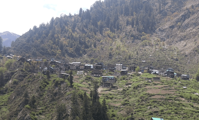 Even after 5 months of the disaster, road facility has not been restored to Malana, people are worried - Maheshwar Singh