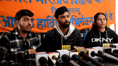 The state government did not fulfill the promise of providing 10 lakh jobs to the youth - summary