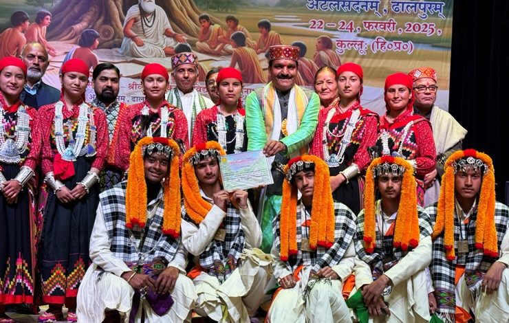 Vedas are the eternal culture of the whole world - Professor Murli Manohar Pathak.